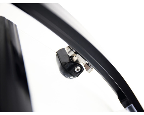 Vizualizare detaliată a unui element de fixare pentru jaluzea