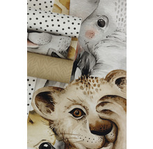 Diverse role de tapet cu motive animale