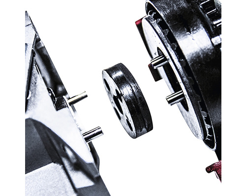 Explozie a unui dispozitiv mecanic cu disc metalic și pini