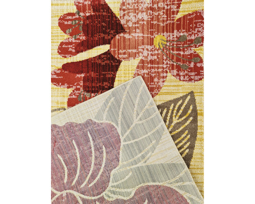 Covor cu model floral