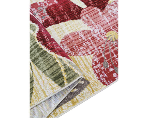 Covor cu model ornamental