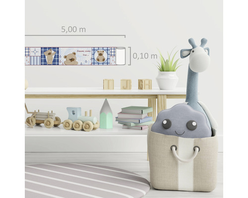 Cameră de copii cu bordură, jucării și mobilier