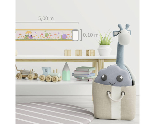 "Cameră pentru copii cu bordură care prezintă broaște, melci și flori