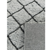 Covor cu fir înalt cu model geometric