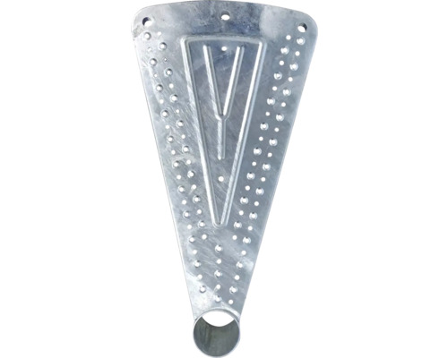 Element de treaptă pentru o scară spiralată din metal cu găuri.