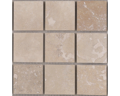 Nouă plăci pătrate de travertin