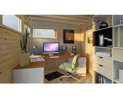 Birou într-o căsuță de grădină din lemn cu birou, scaun de birou, rafturi și computer
