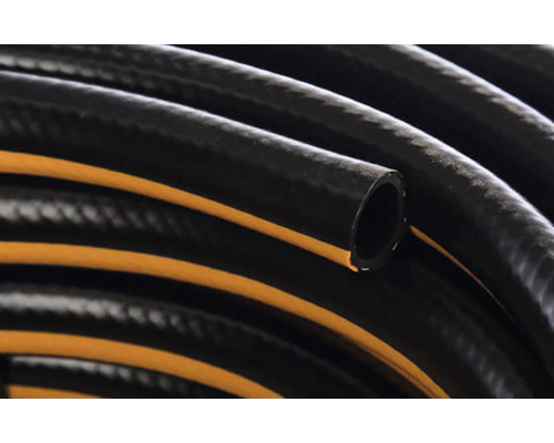 Furtun de apă negru cu armătură