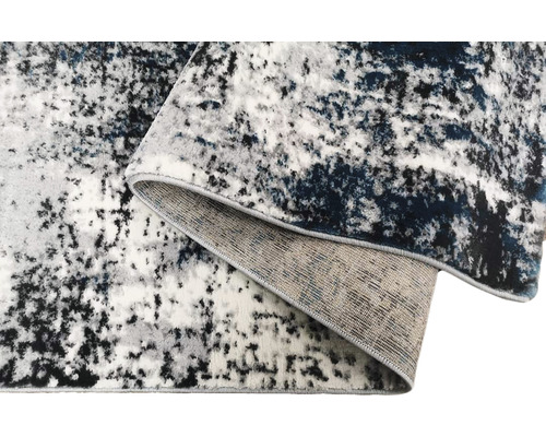 Covor cu model abstract