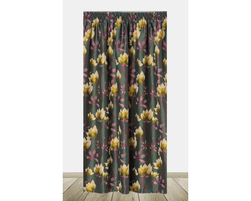 Cortină cu design floral pentru decorarea ferestrelor