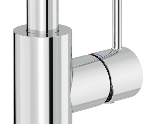 Imagine detaliată a unui robinet cu baterie monocomandă