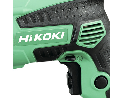 Prim-plan cu o sculă electrică HiKOKI