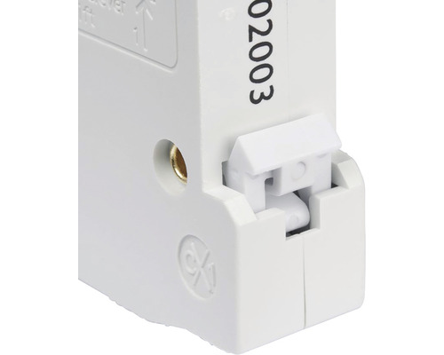 Imagine detaliată a unui întrerupător automat