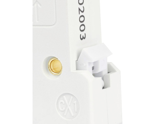 Prim-plan al unui întrerupător automat