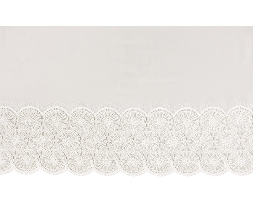 Perdea cu model perforat