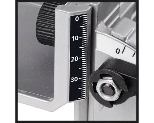 Detaliu al unui ferăstrău cu scară pentru măsurarea unghiurilor.