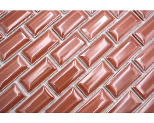 Plăci de mozaic în model herringbone