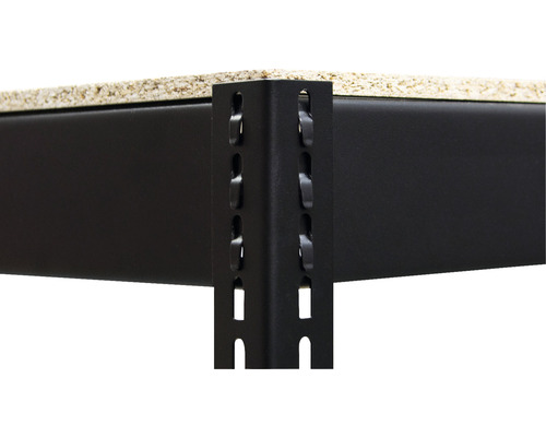 Prim-plan cu un raft cu cadru metalic și polițe