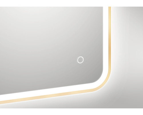 Imagine detaliată a unei oglinzi cu iluminare și comutator