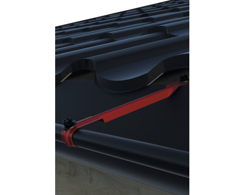 Canal de scurgere cu cârlig de jgheab sub un acoperiș