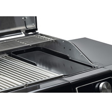 Imagine detaliată a unui grătar cu grătar și placă de grătar