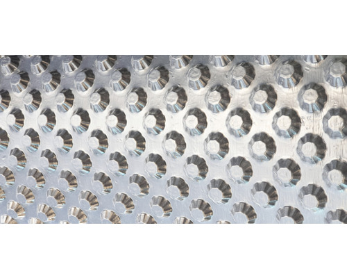 Prim-plan cu folie cu crampoane