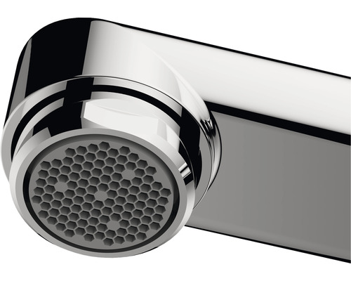 Prim-plan al unui aerator de robinet