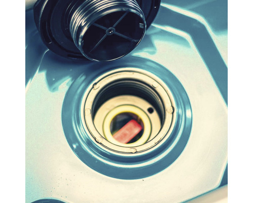 Orificiu rezervor cu capac de rezervor