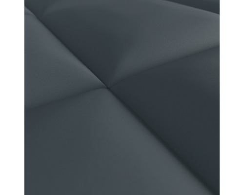 Prim-plan al unei suprafețe matlasate