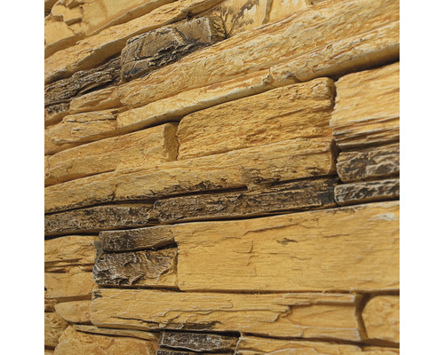 Placare perete cu aspect de piatră.