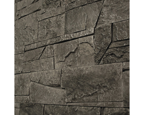 Placare perete cu aspect de piatră