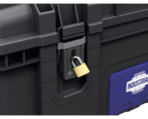 Imagine detaliată a unei cutii de scule cu lacăt