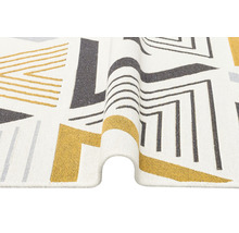 Covor cu model geometric