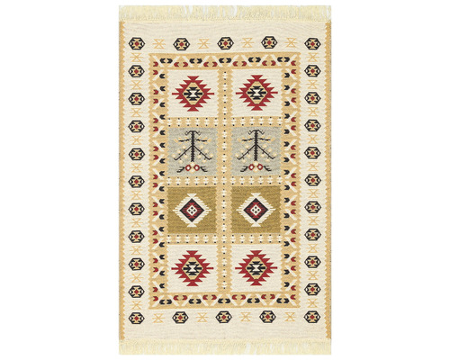 Covor cu modele geometrice și franjuri