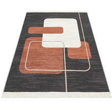 Covor cu model geometric