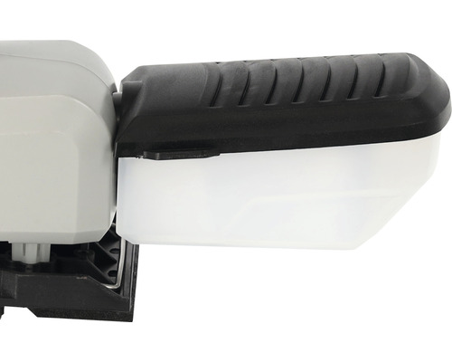 Prim-plan cu un corp de iluminat exterior