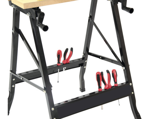 Banc de lucru cu suport pentru scule și scule