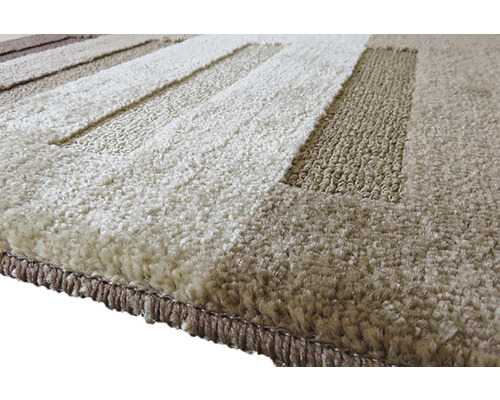 Covor cu model geometric