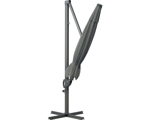 Umbrelă de soare gri cu suport lateral, închisă.