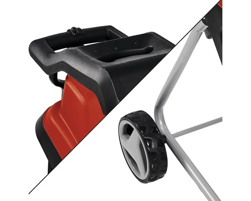 Vizualizare detaliată a unui tocător de grădină cu mâner și roată