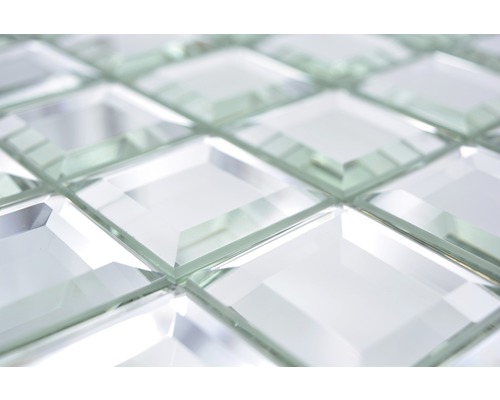 Plăci de mozaic oglindă pătrate în detaliu