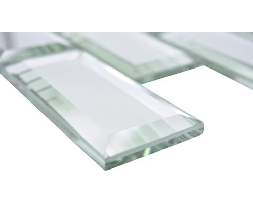 Prim-plan cu plăci de mozaic de sticlă