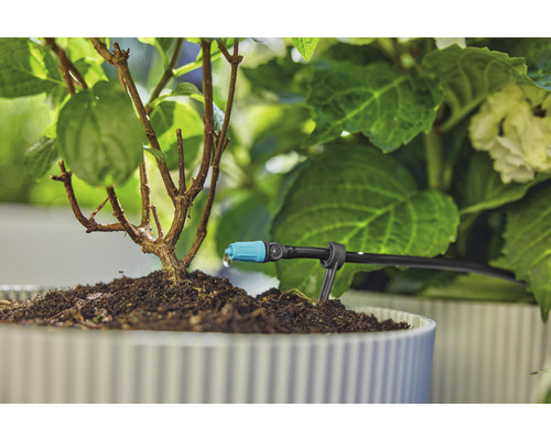 Sistem de irigare prin picurare pentru plante în ghivece