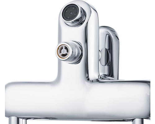 Baterie de duș aparentă pentru montaj pe perete în baie