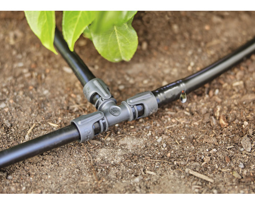 Conector tip T pentru sistem de irigare în grădină