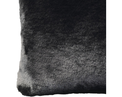 Pernă decorativă din imitație de blană