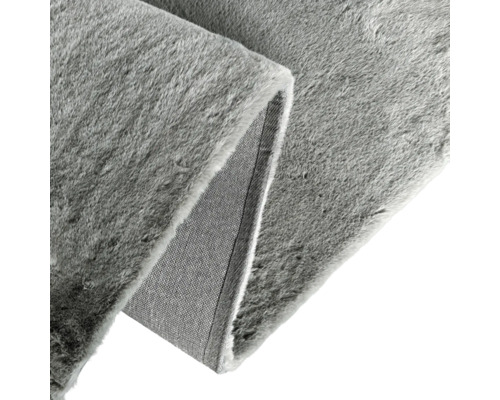 Covor gri cu fibre