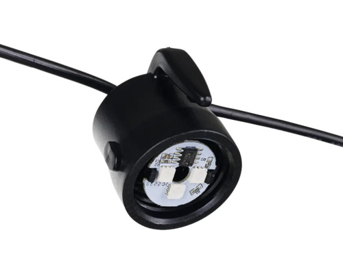 Un spot încastrat cu LED cu conexiune prin cablu