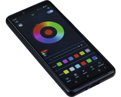 Smartphone cu aplicație de selectare a culorilor pentru controlul luminii