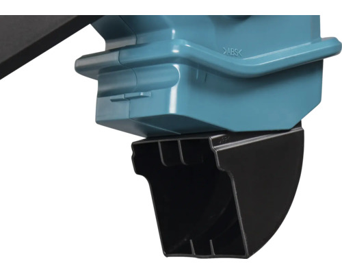 Detaliu al unei cutii de jgheab din plastic